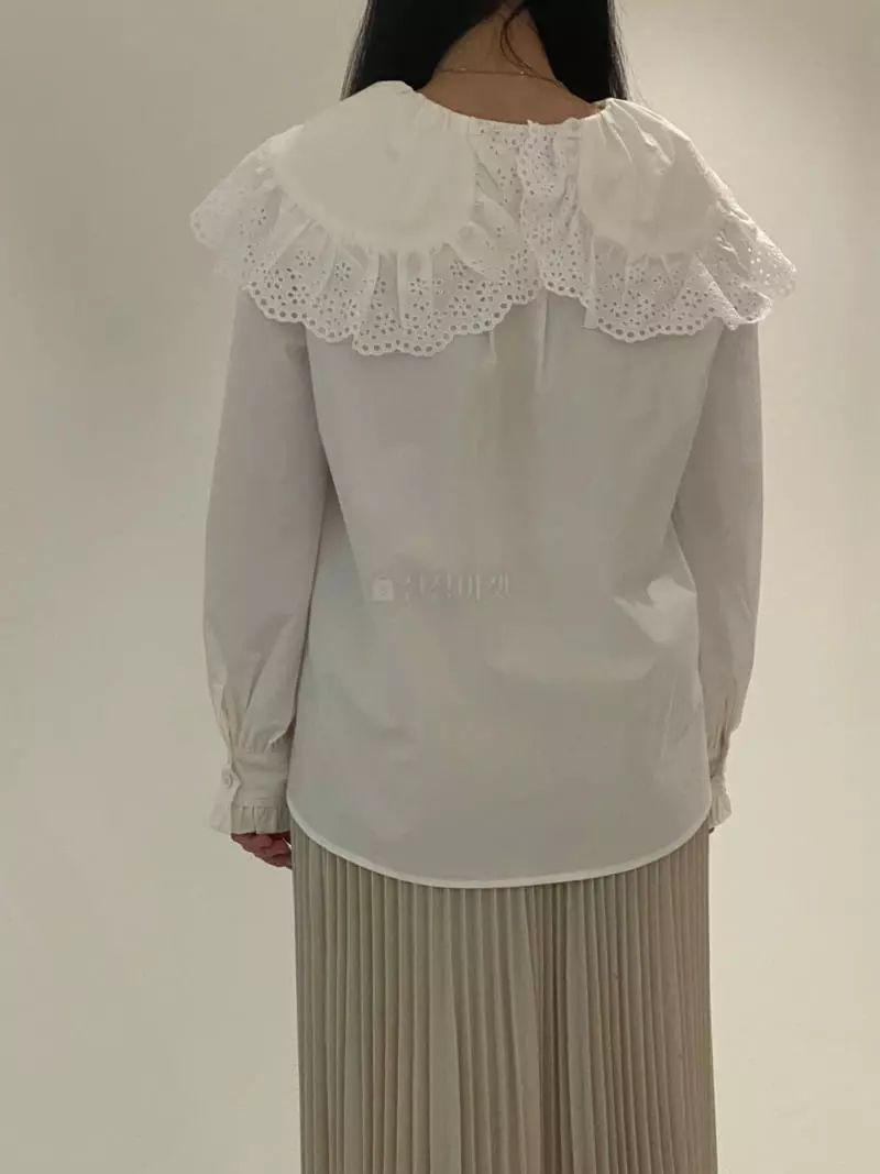 1968 - Korean Women Fashion - #momslook - Collar Lace Blouse - 4