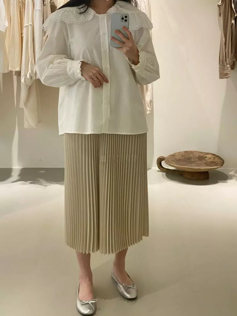 1968 - Korean Women Fashion - #womensfashion - Collar Lace Blouse - 2
