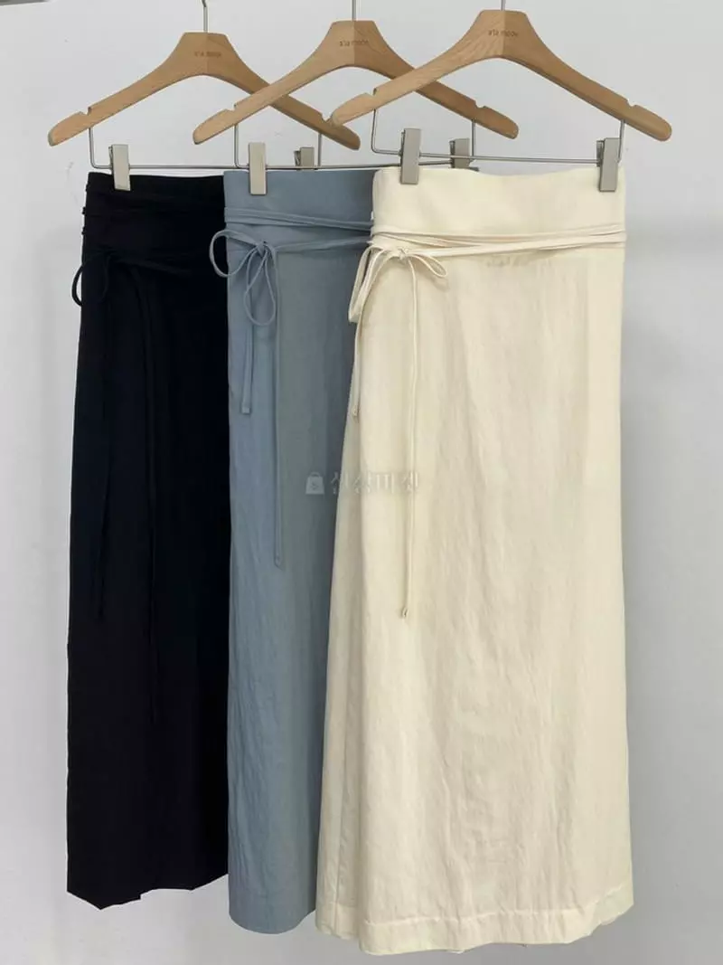 Ala Mode - Korean Women Fashion - #momslook - Road Skirt - 3