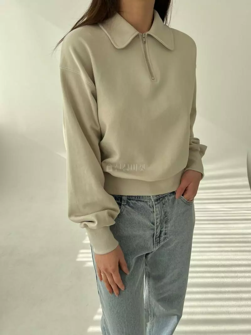 Ala Mode - Korean Women Fashion - #womensfashion - Gate Sweatshirt