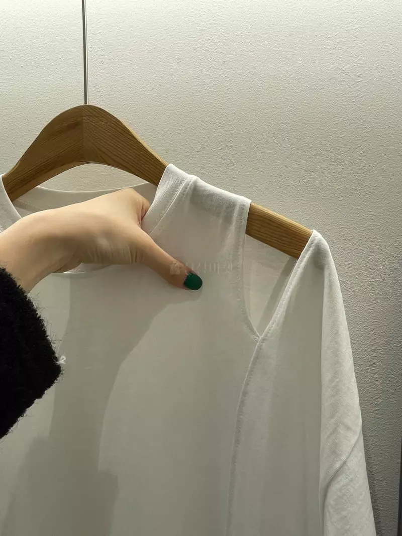 Alike - Korean Women Fashion - #momslook - Slit Unbalance Tee - 2
