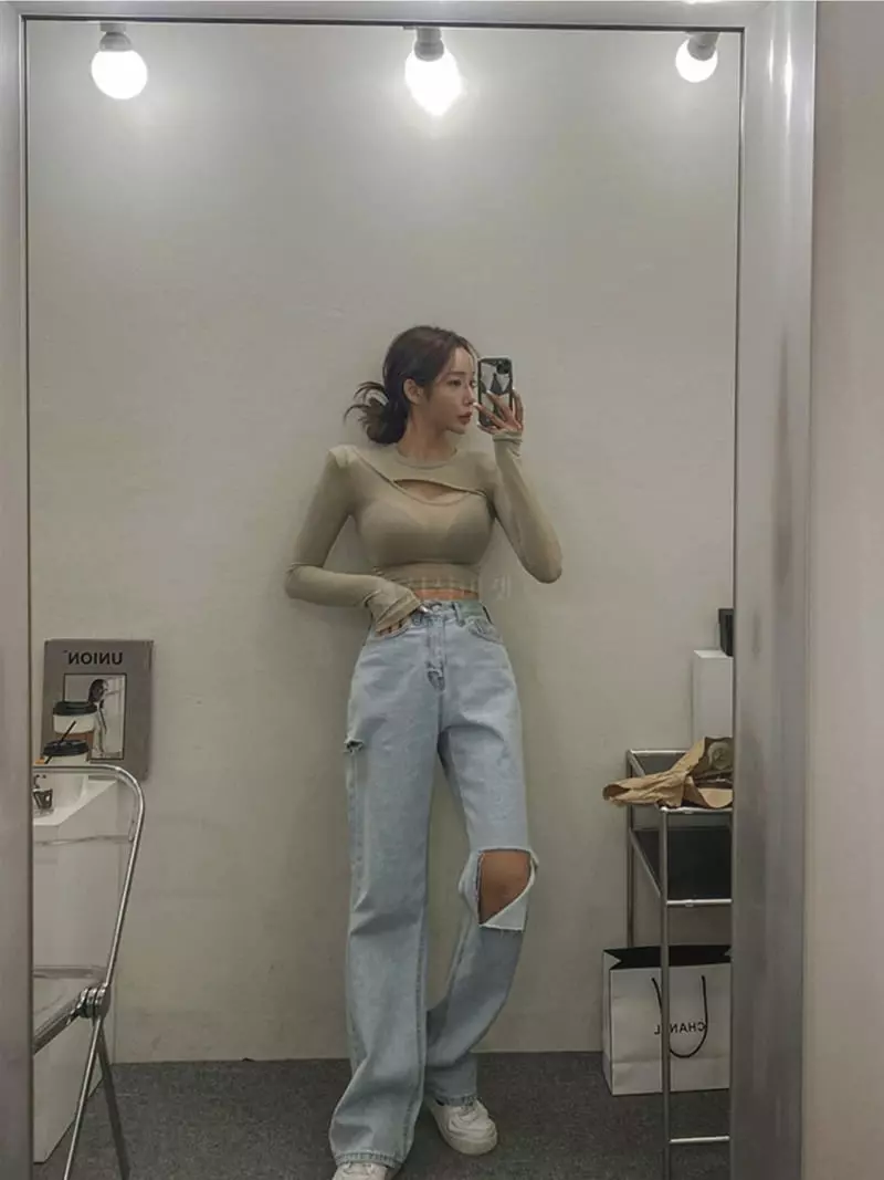 Alike - Korean Women Fashion - #thelittlethings - Like Damage Jeans - 4