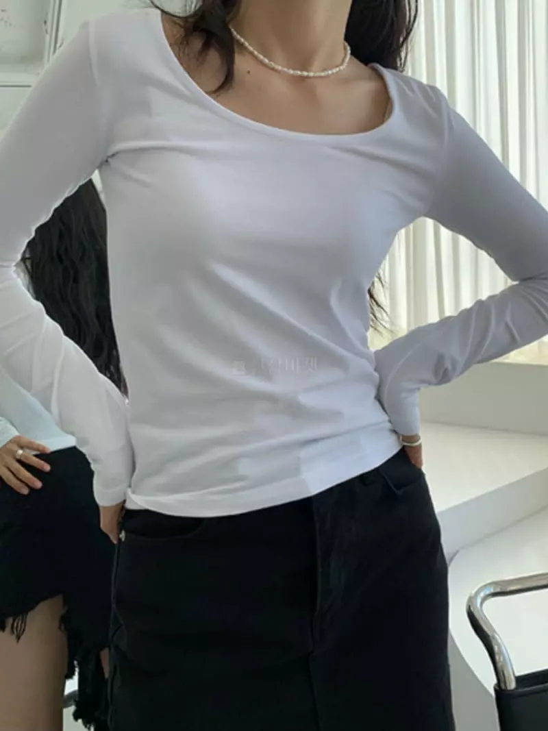 Alike - Korean Women Fashion - #momslook - Deep U Neck Span Tee - 3