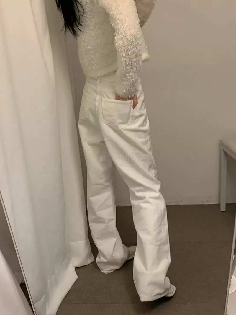 Alike - Korean Women Fashion - #restrostyle - Mood White Jeans - 4