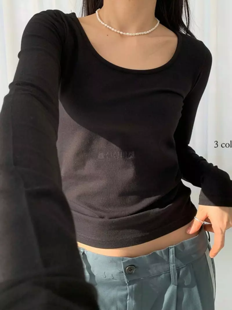 Alike - Korean Women Fashion - #thelittlethings - Deep U Neck Span Tee - 2