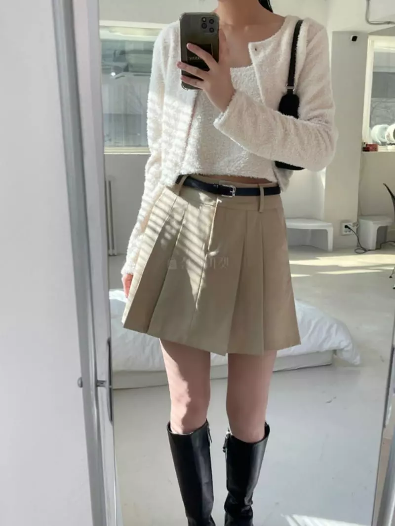 Alike - Korean Women Fashion - #womensfashion - Fluffy Cardigan Inner Tee Set - 2