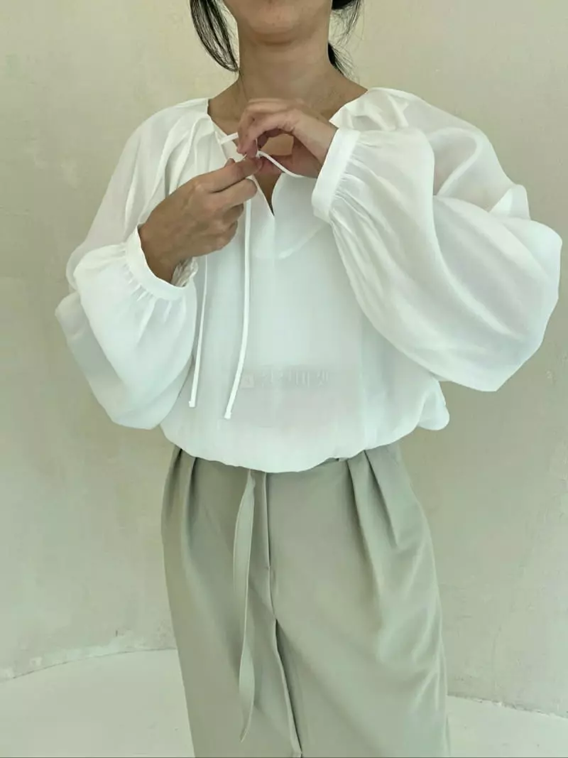 Ann Margret - Korean Women Fashion - #momslook - Wrinkle Tuck Blouse - 5