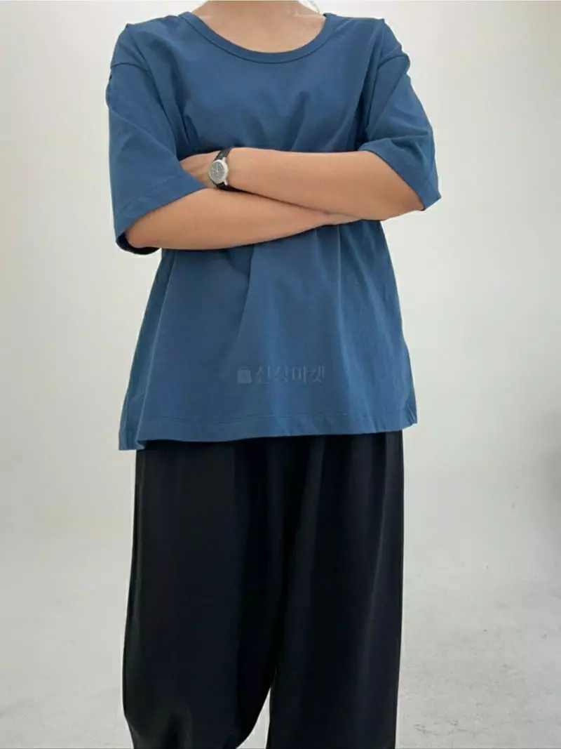 Ann Margret - Korean Women Fashion - #momslook - U Neck Tee - 2