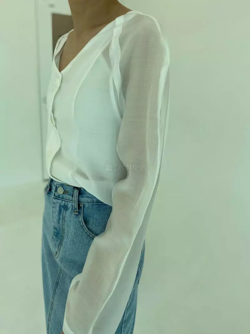 Ann Margret - Korean Women Fashion - #romanticstyle - Roben Blouse - 4
