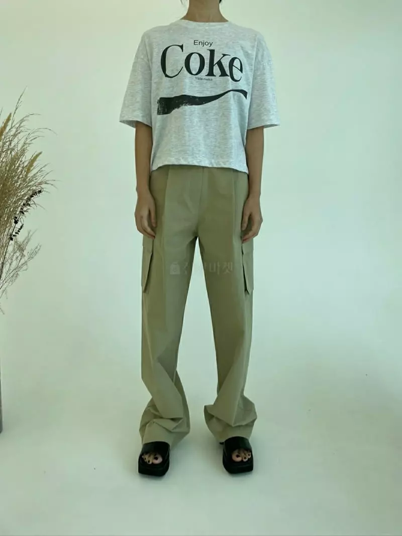 Ann Margret - Korean Women Fashion - #momslook - Coc Crop Tee - 4