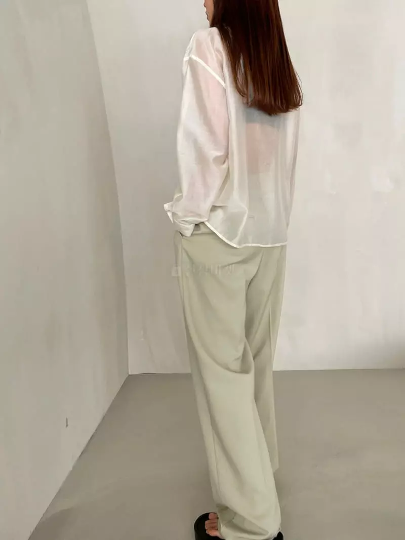 Arrco - Korean Women Fashion - #womensfashion - Tencel Silky Blouse - 4