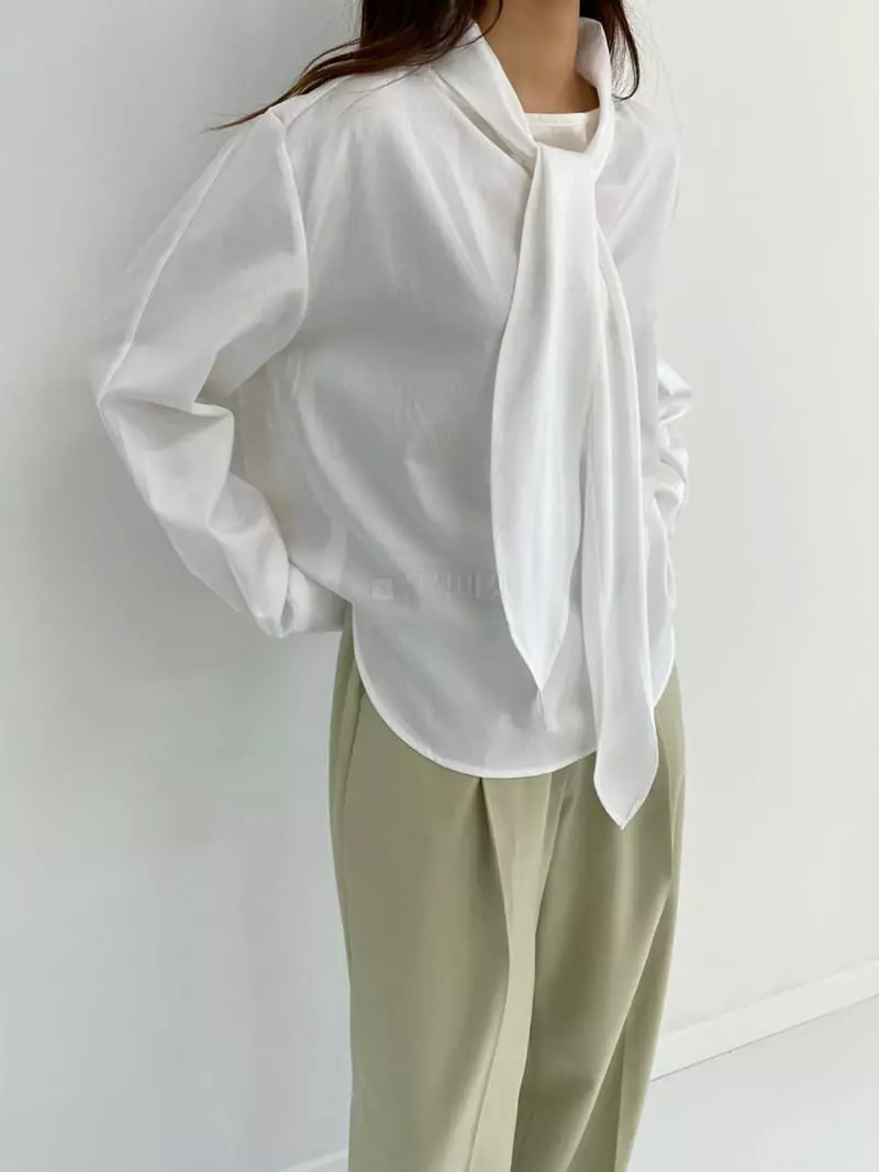Arrco - Korean Women Fashion - #momslook - Tie Blouse