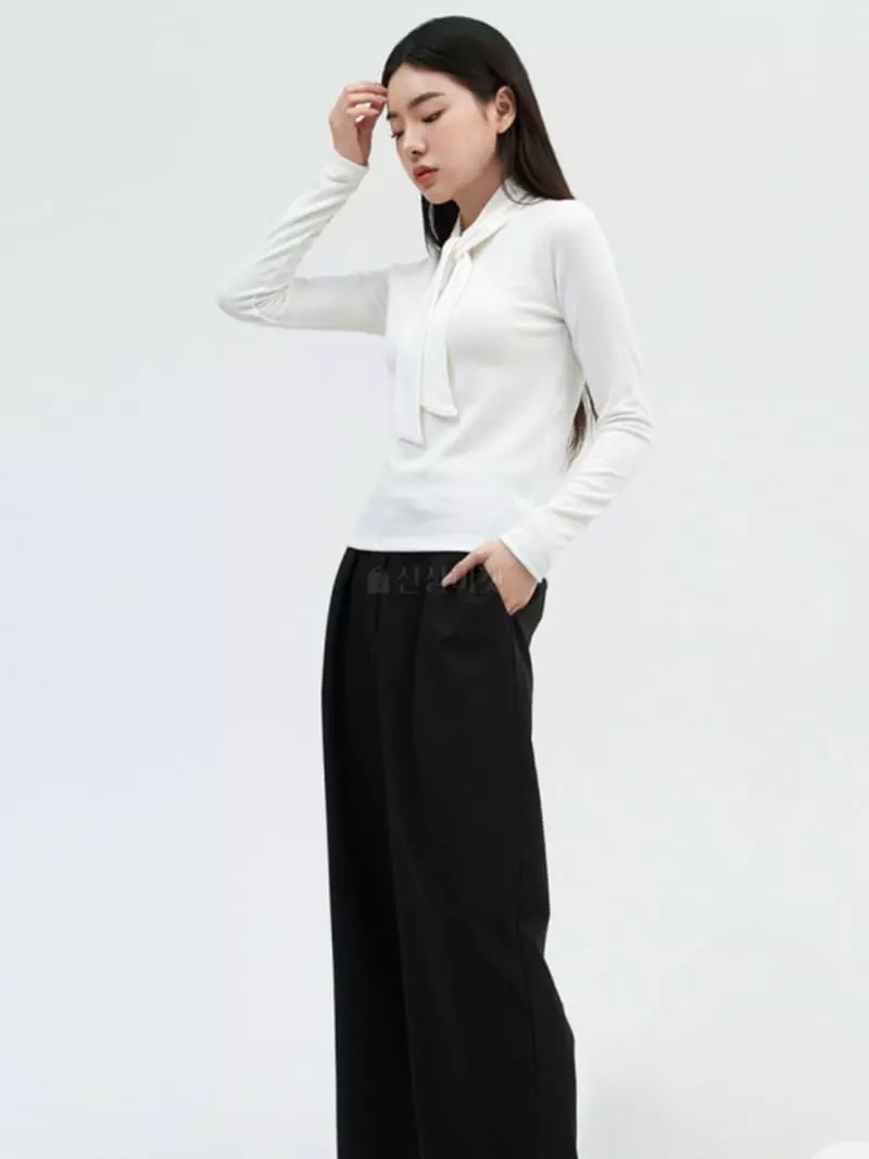 Arrco - Korean Women Fashion - #momslook - Scarf Top - 6