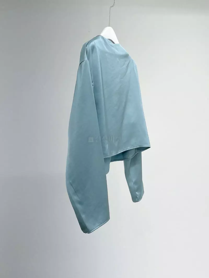 Arrco - Korean Women Fashion - #momslook - Shatin Blouse - 3