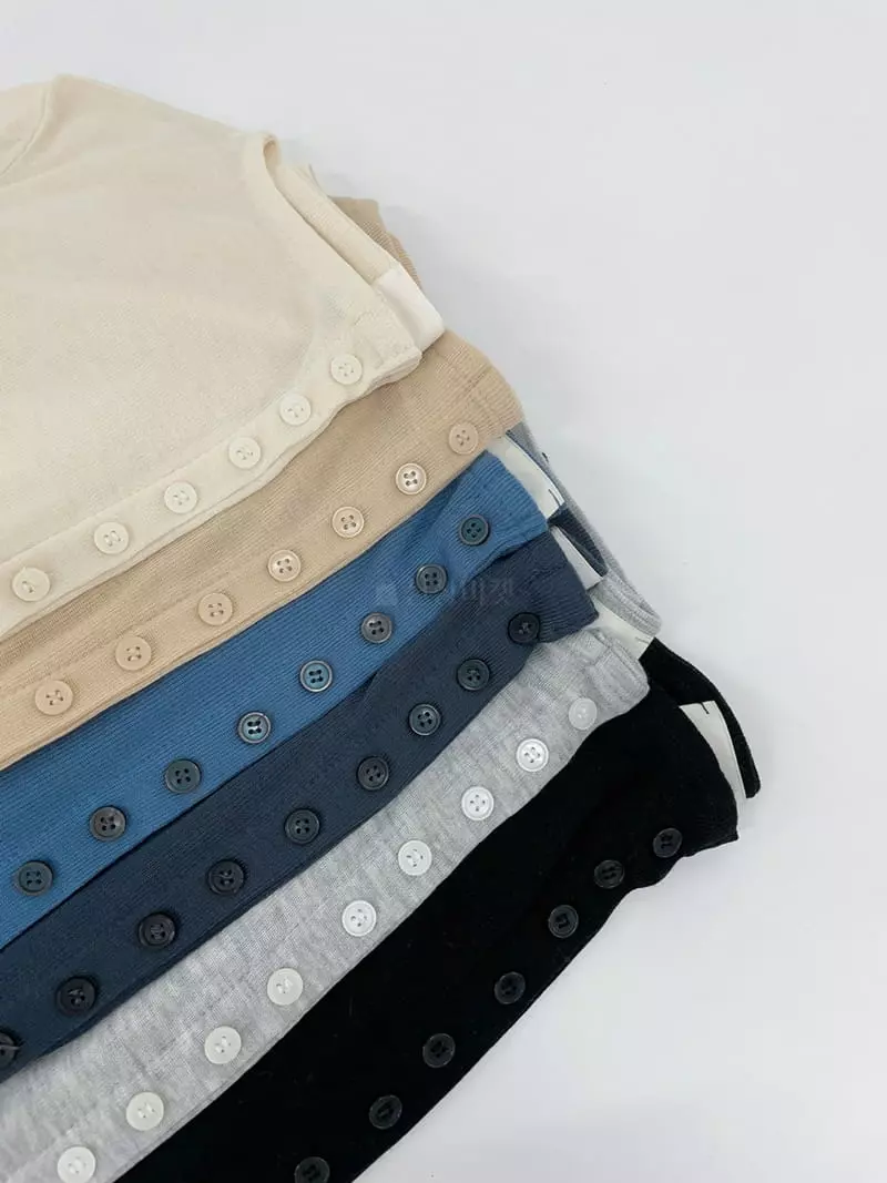 Arrco - Korean Women Fashion - #romanticstyle - Line Button Tee - 9