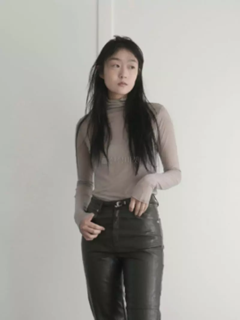 Arrco - Korean Women Fashion - #womensfashion - Tencel Turtleneck Tee - 6