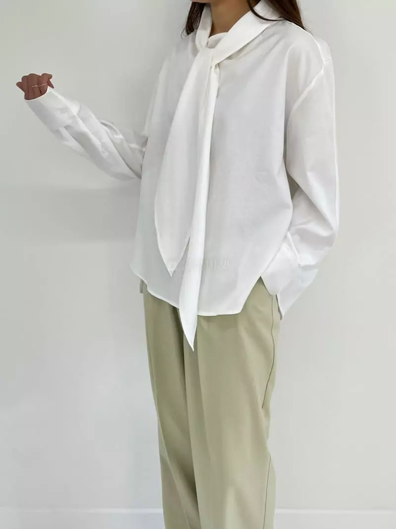 Arrco - Korean Women Fashion - #womensfashion - Tie Blouse - 2