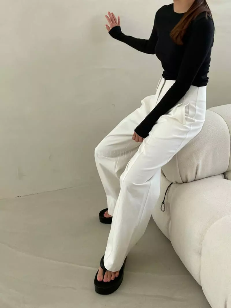 Arrco - Korean Women Fashion - #momslook - Stitch Cotton Pants - 4