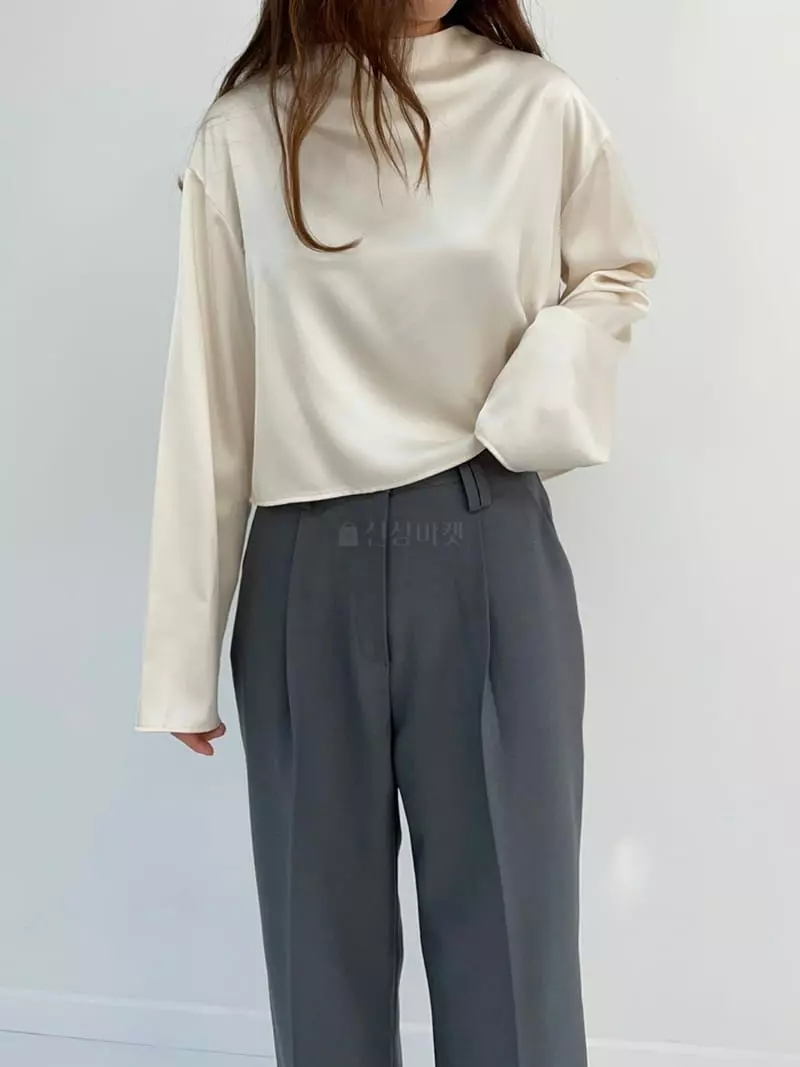 Arrco - Korean Women Fashion - #momslook - Shatin Blouse - 4