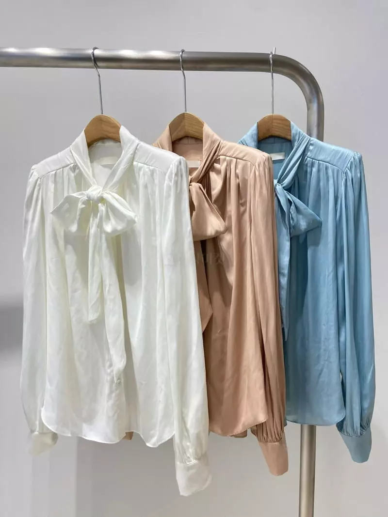 Artisover - Korean Women Fashion - #womensfashion - Flow Blouse - 4