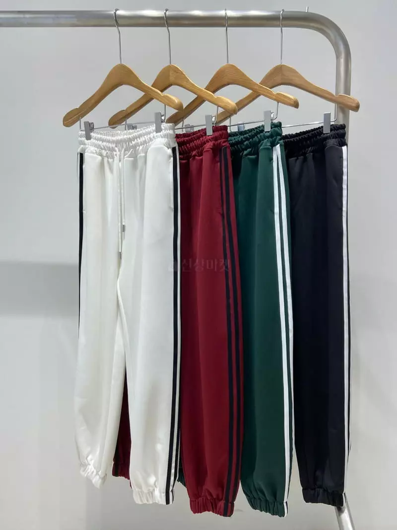 Artisover - Korean Women Fashion - #momslook - Line Jogger Pants - 5