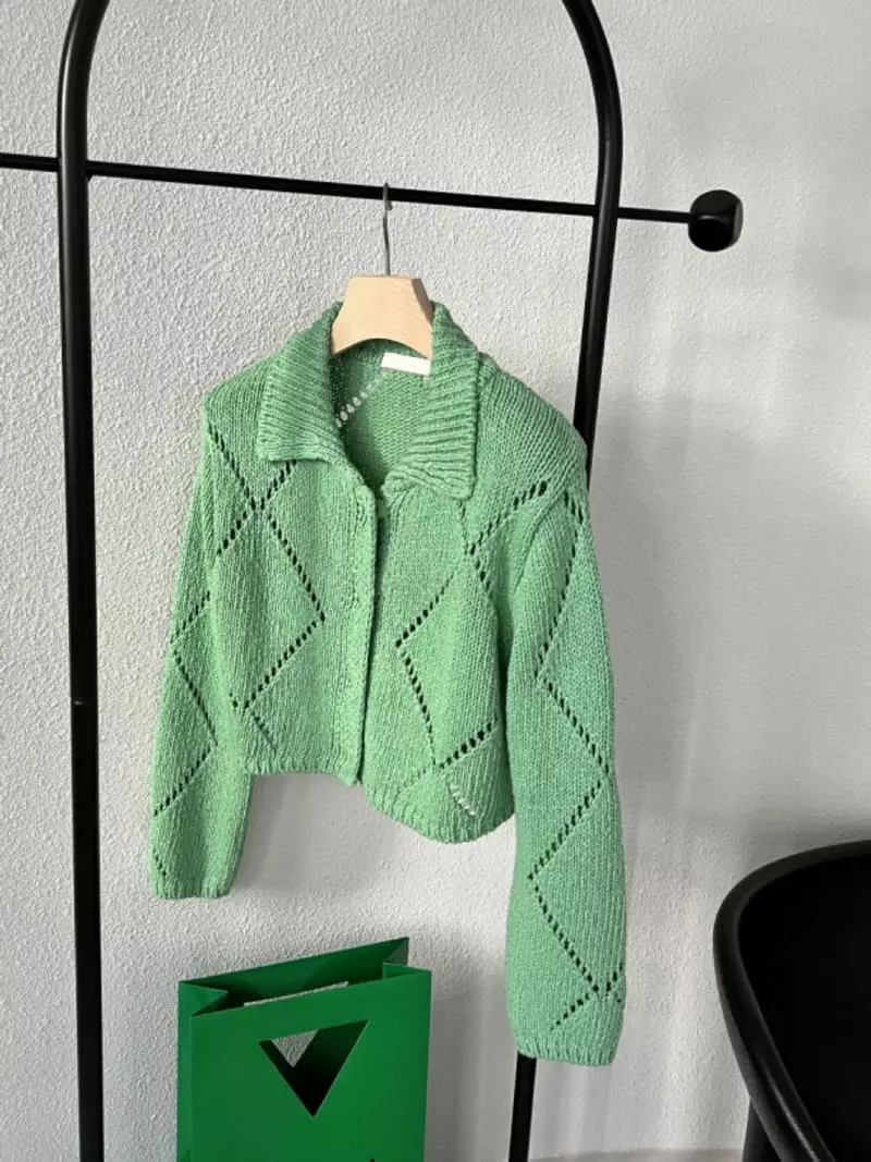 Artisover - Korean Women Fashion - #momslook - Neck Collar Cardigan - 4