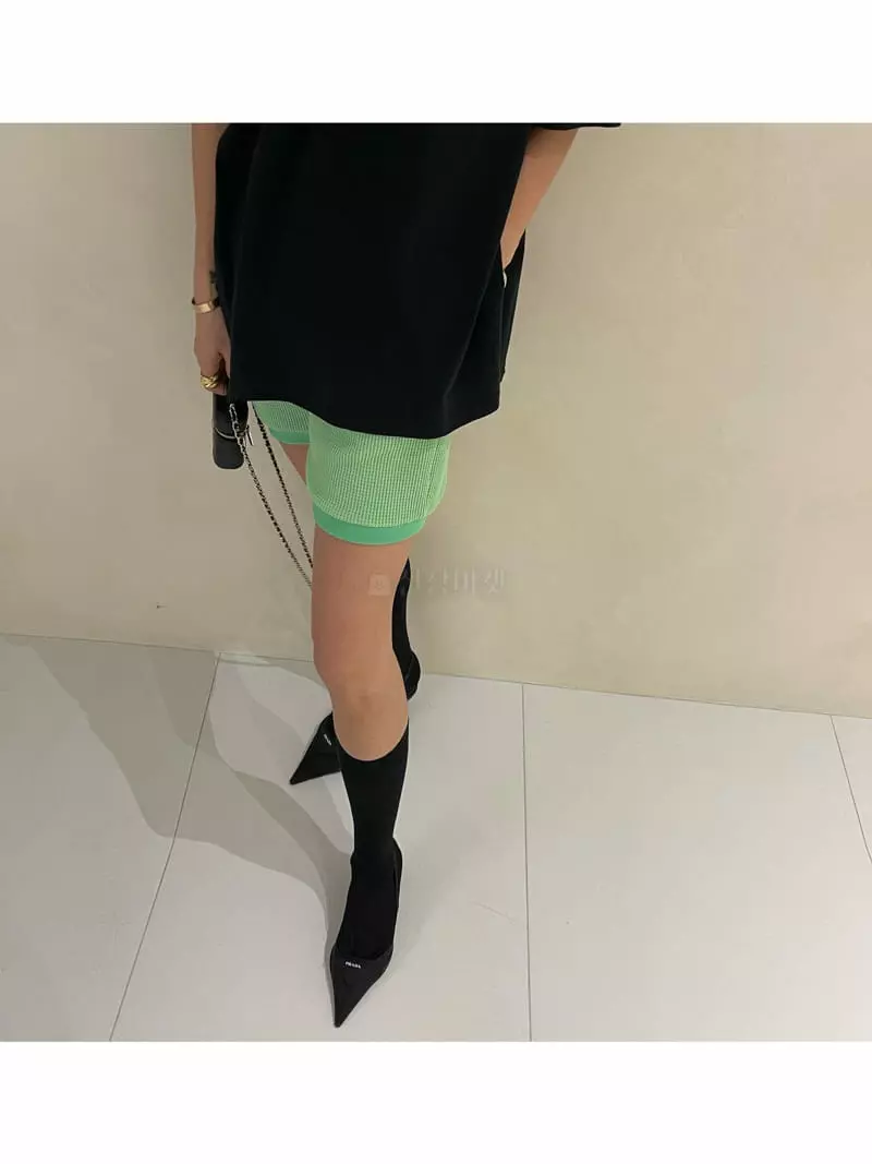 Auver_Fit - Korean Women Fashion - #womensfashion - Waffle Shorts - 2