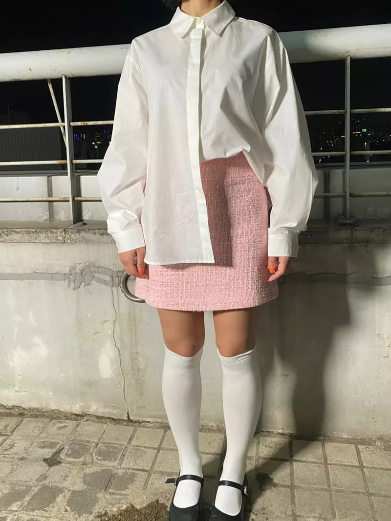 Ave29 - Korean Women Fashion - #momslook - Hidden Button Blouse - 2