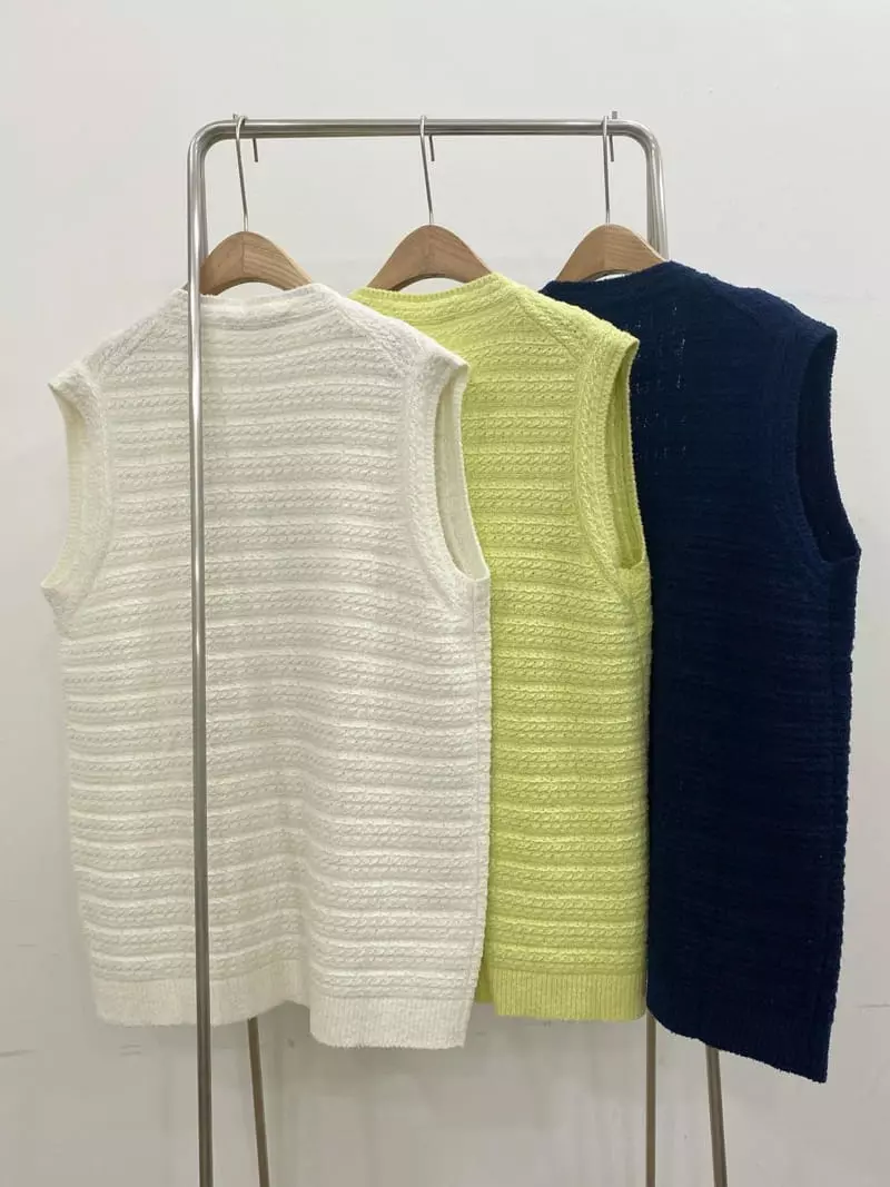 Ave29 - Korean Women Fashion - #momslook - The Cashmere Vest - 4