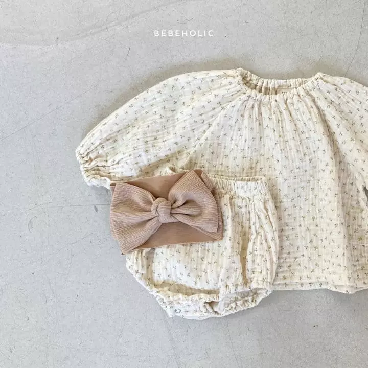 Bebe Holic - Korean Baby Fashion - #babyootd - Flower Top Bottom Set - 3