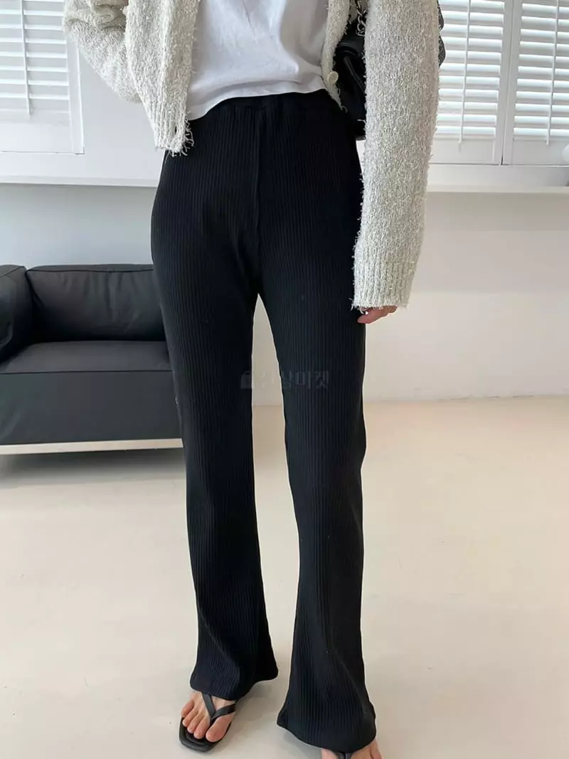 Better - Korean Women Fashion - #momslook - Plu Bandign Pants - 3