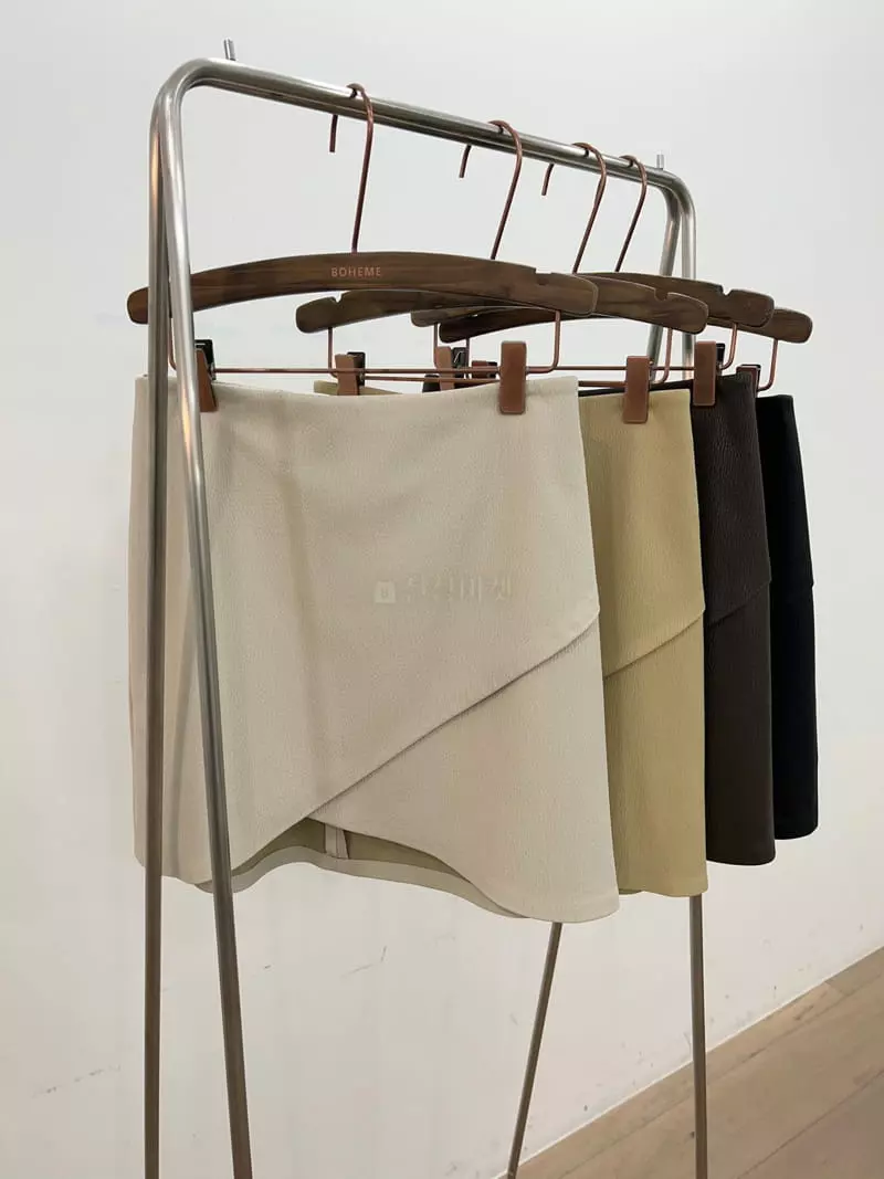 Boheme - Korean Women Fashion - #romanticstyle - Leather Cross Skirt - 4