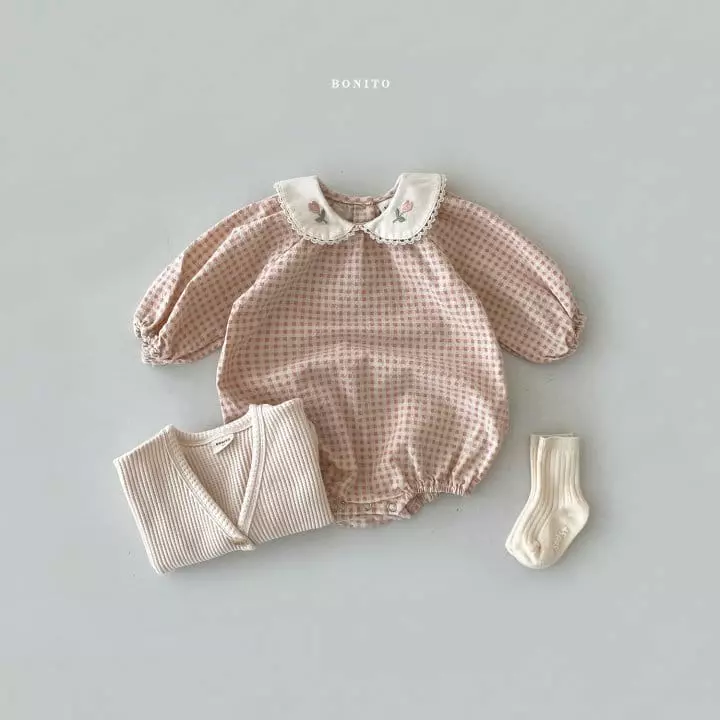 Bonito - Korean Baby Fashion - #babyclothing - Heart Tulip Embroidery Bodysuit - 6