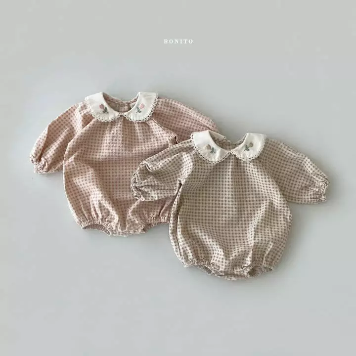 Bonito - Korean Baby Fashion - #onlinebabyboutique - Heart Tulip Embroidery Bodysuit