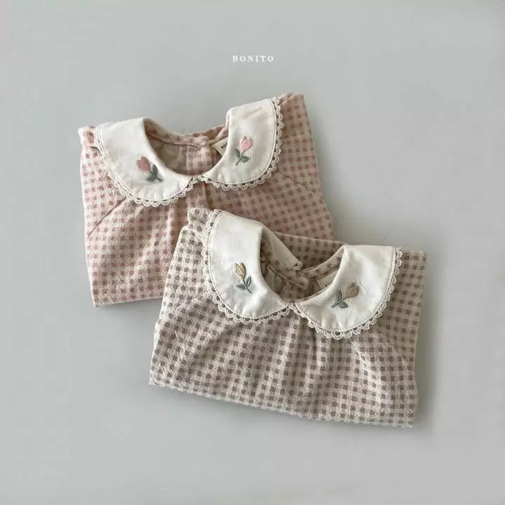 Bonito - Korean Baby Fashion - #smilingbaby - Heart Tulip Embroidery Bodysuit - 3