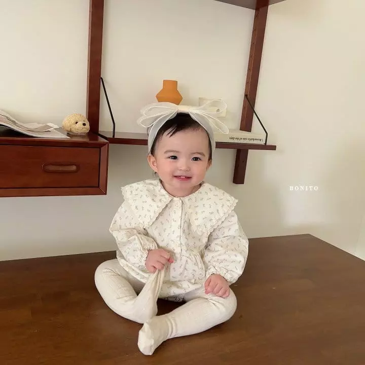 Bonito - Korean Children Fashion - #fashionkids - Bebe Flower Collar Bodysuiit - 10