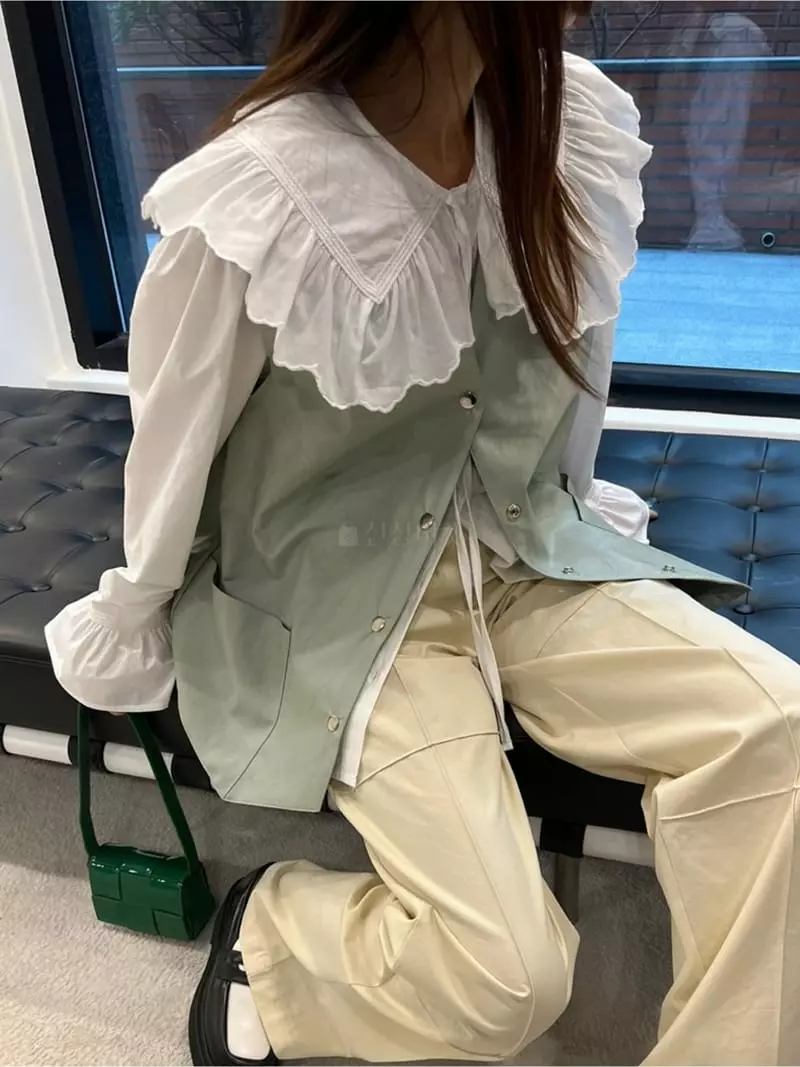 Bricklane - Korean Women Fashion - #womensfashion - Lace Collar Blouse - 3