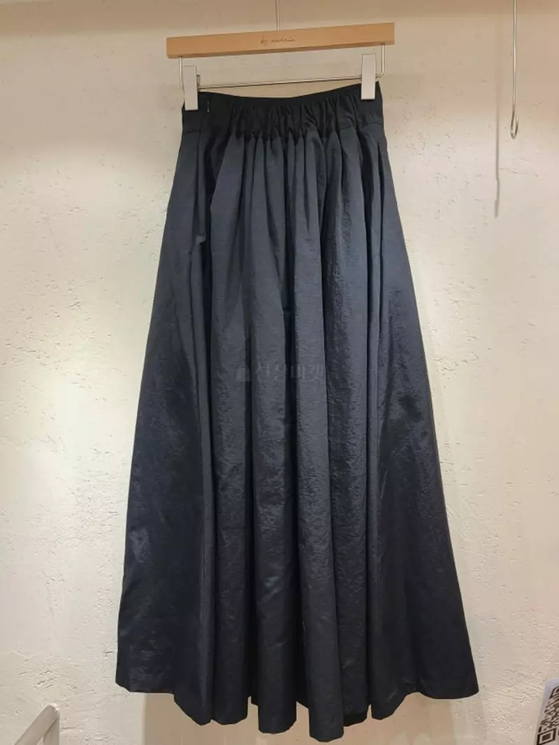 By Andrin - Korean Women Fashion - #momslook - Soho Whole Skirt - 3
