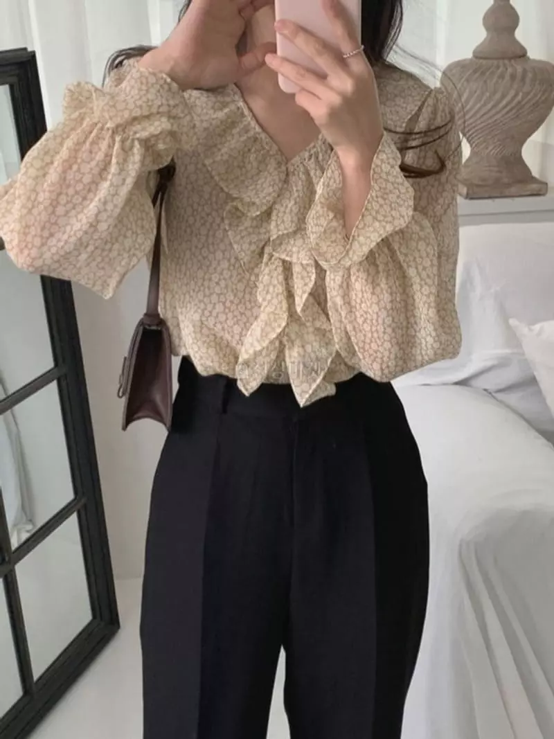 By Andrin - Korean Women Fashion - #vintagekidsstyle - Fray Blouse