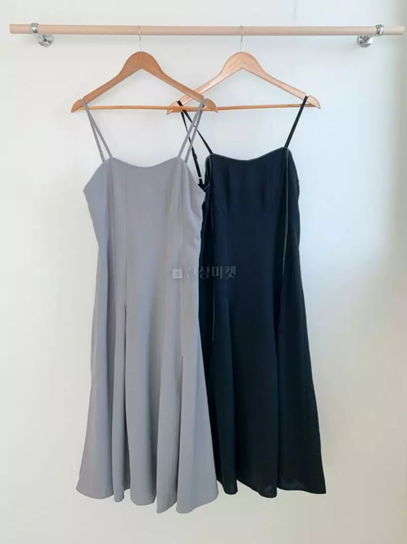 By Andrin - Korean Women Fashion - #momslook - Biet One-piece - 4