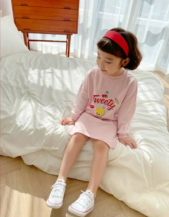 Dsaint - Korean Children Fashion - #kidsshorts - Twitty Slit One-piece - 2