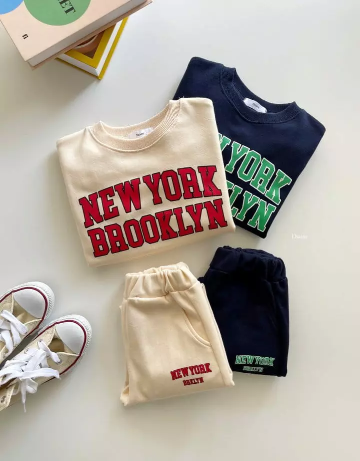 Dsaint - Korean Children Fashion - #Kfashion4kids - Kangaroo New York Top Bottom Set - 4