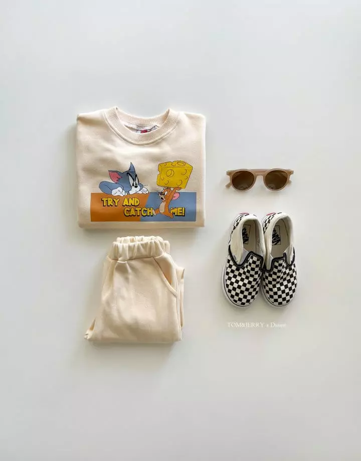 Dsaint - Korean Children Fashion - #prettylittlegirls - Cheese Top Jerry Top Bottom Set - 5