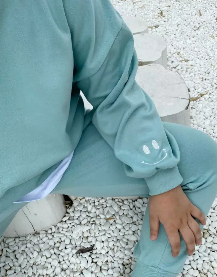 Dsaint - Korean Children Fashion - #toddlerclothing - Smile Layered Top Bottom Set - 10