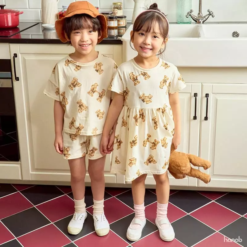 Hanab - Korean Children Fashion - #designkidswear - Ribbon Bear Top Bottom Set - 7