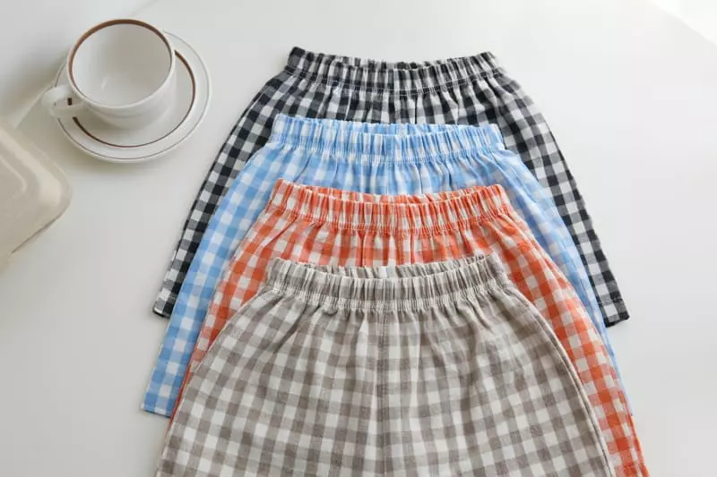 I Story Kids - Korean Children Fashion - #littlefashionista - Check Shorts