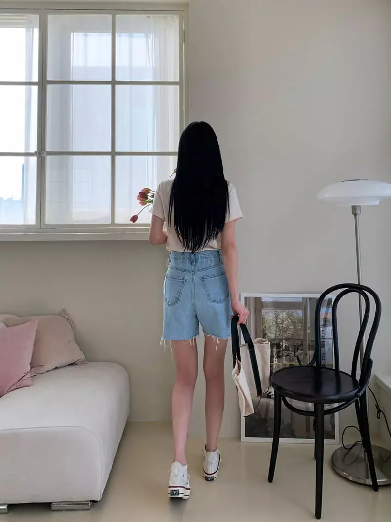 Indigo - Korean Women Fashion - #thelittlethings - 552 Two Color Shorts - 4