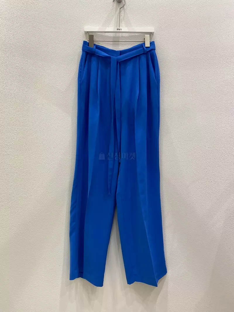 Inni - Korean Women Fashion - #restrostyle - Belt Pintuck Pants - 3