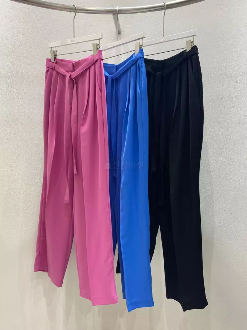 Inni - Korean Women Fashion - #restrostyle - Belt Pintuck Pants - 4