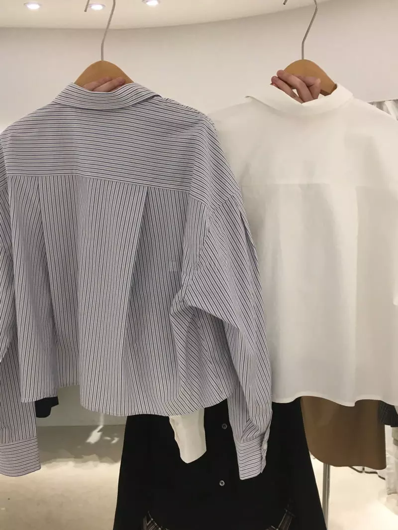 Lable - Korean Women Fashion - #momslook - Crop Shirt